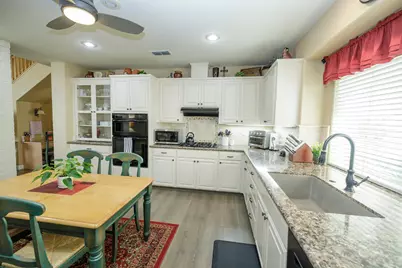 404 Solmar Court, Oakdale, CA 95361 - Photo 10