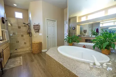 404 Solmar Court, Oakdale, CA 95361 - Photo 12