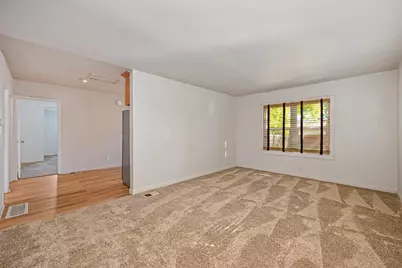 4555 71st Street, Sacramento, CA 95820 - Photo 2
