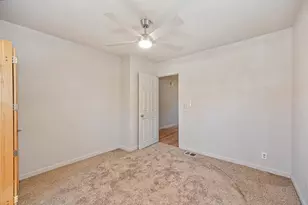 4555 71st St, Sacramento, CA 95820 - Photo 14
