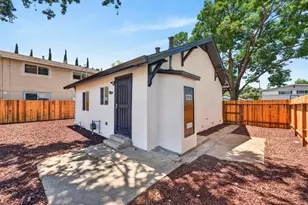 2296 Grove Ave, Sacramento, CA 95815 - Photo 32