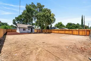2296 Grove Ave, Sacramento, CA 95815 - Photo 30