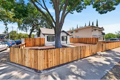 2296 Grove Avenue, Sacramento, CA 95815 - Photo 2