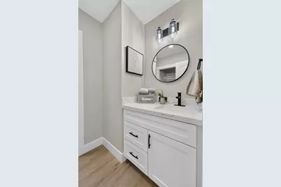 2296 Grove Avenue, Sacramento, CA 95815 - Photo 20