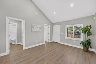 2296 Grove Ave, Sacramento, CA 95815 - Photo 8