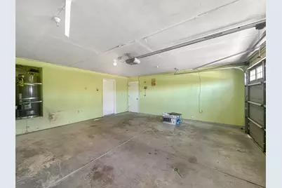 5457 N Ensanada Avenue, Fresno, CA 93723 - Photo 24