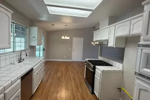 29771 N Lilley Way, Coarsegold, CA 93614 - Photo 2