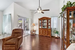 8248 Cliffe Way, Sacramento, CA 95828 - Photo 8