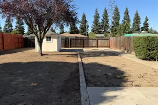 12609 La Gallina Ave, Waterford, CA 95386 - Photo 18