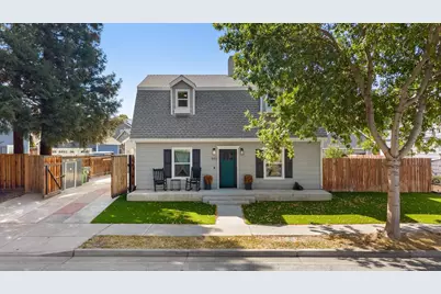 890 Wilamette Court, Tracy, CA 95377 - Photo 4