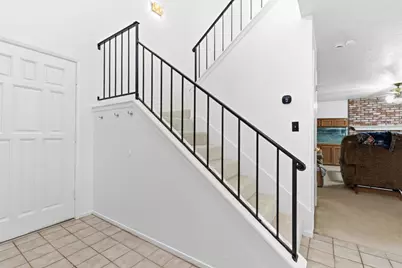 9843 Spindrift Way, Stockton, CA 95209 - Photo 14