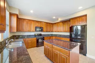 1637 Lexington Dr, Lodi, CA 95242 - Photo 8