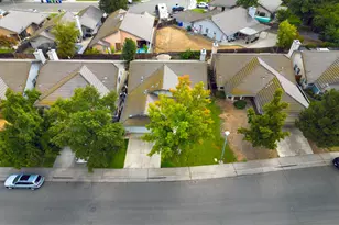 996 Beaver Park Way, Galt, CA 95632 - Photo 2