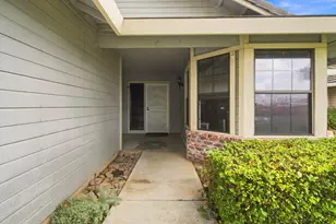 996 Beaver Park Way, Galt, CA 95632 - Photo 6