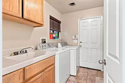 996 Beaver Park Way, Galt, CA 95632 - Photo 24