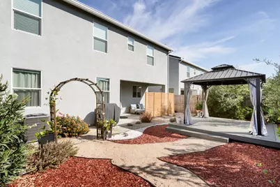 10464 Angsley Drive, Elk Grove, CA 95757 - Photo 16