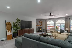 921 Dogwood Dr, Murphys, CA 95247 - Photo 8