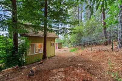 13748 Marin Place, Grass Valley, CA 95949 - Photo 34