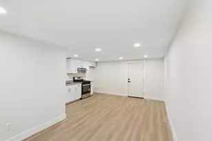 4901 Parker Ave, Sacramento, CA 95820 - Photo 32