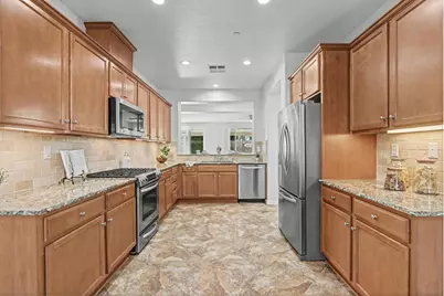 9964 Westminster, Elk Grove, CA 95757 - Photo 18
