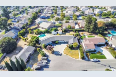 2050 Patricia Drive, Yuba City, CA 95993 - Photo 4