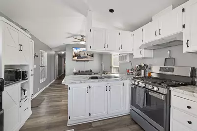 Moffat Boulevard #36, Manteca, CA 95336 - Photo 8