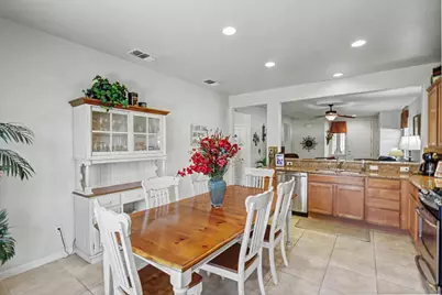 7531 Abbey Circle, Elk Grove, CA 95757 - Photo 18