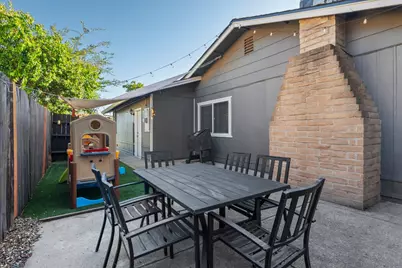 7813 Spring Valley Avenue, Citrus Heights, CA 95610 - Photo 32