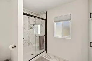 Danielle Way, Folsom, CA 95630 - Photo 18