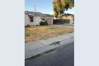 2105 Glendale Avenue, Modesto, CA 95354 - Photo 2
