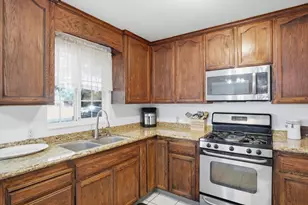 2320 Encina Ave, Modesto, CA 95354 - Photo 8