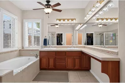 2114 Woodbine Avenue, Manteca, CA 95337 - Photo 24