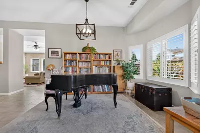 2114 Woodbine Avenue, Manteca, CA 95337 - Photo 8