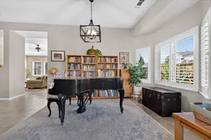 2114 Woodbine Ave, Manteca, CA 95337 - Photo 8