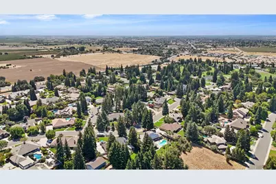 10117 Del Almendra Drive, Oakdale, CA 95361 - Photo 72