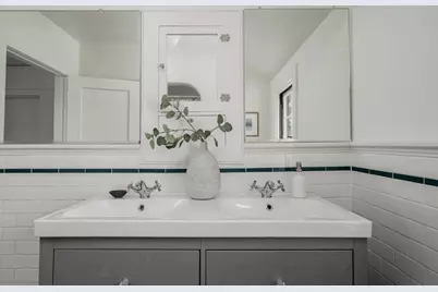 2701 3rd Avenue, Sacramento, CA 95818 - Photo 36