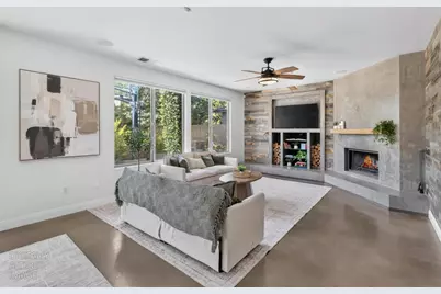 701 Rolling Green Drive, West Sacramento, CA 95605 - Photo 22