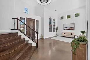 701 Rolling Green Dr, West Sacramento, CA 95605 - Photo 10