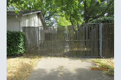 8700 Saints Way, Sacramento, CA 95826 - Photo 4