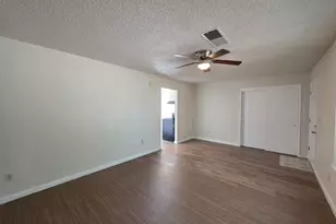 904 Pine Tree Ln, Modesto, CA 95351 - Photo 4