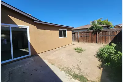 904 Pine Tree Lane, Modesto, CA 95351 - Photo 18