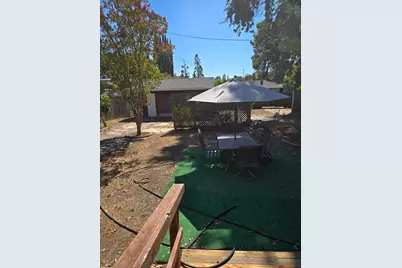2052 S Tuxedo Avenue, Stockton, CA 95204 - Photo 46