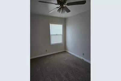 2052 S Tuxedo Avenue, Stockton, CA 95204 - Photo 18