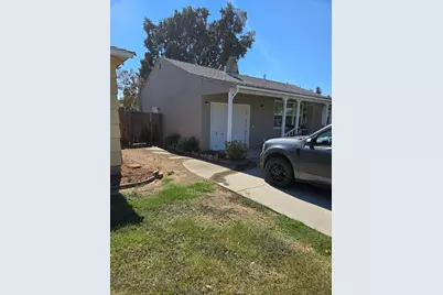 2052 S Tuxedo Avenue, Stockton, CA 95204 - Photo 2