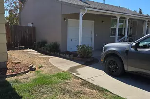 2052 S Tuxedo Ave, Stockton, CA 95204 - Photo 2