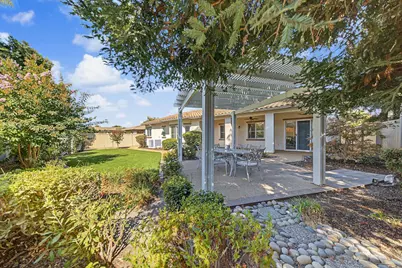 1228 Maple Leaf Court, Manteca, CA 95336 - Photo 58