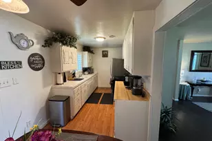 2324 50th Ave, Sacramento, CA 95822 - Photo 12