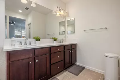 2389 Middlebury Drive, Lathrop, CA 95330 - Photo 24