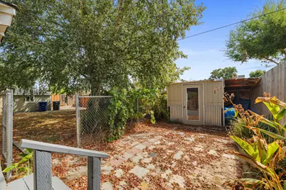2110 Monticello Avenue, Modesto, CA 95350 - Photo 26