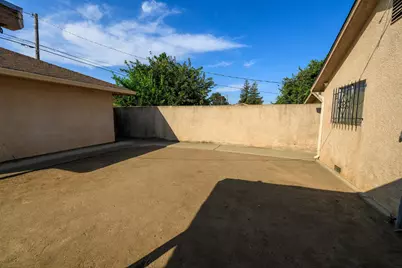 1006 Lassen Avenue, Modesto, CA 95358 - Photo 22